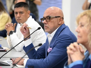 Regierung und Opposition in Venezuela begannen Dialog