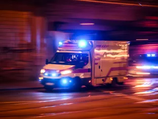 32-jährige Radfahrerin stirbt in Salzburg nach Crash mit Lkw