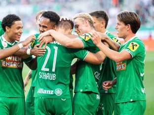 Rapid nach 2:0 gegen Paide im Conference-League-Play-off