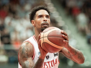 Basketballteamspieler Landesberg beendet seine Profikarriere