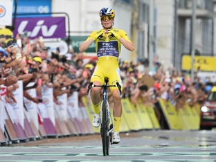 Vollering revanchiert sich mit zweitem Tour-Sieg