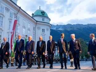 Staatsoberhäupter-Treffen zwischen Natur und Tradition