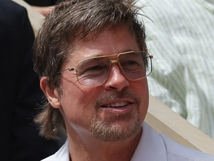 Schauspieler Brad Pitt wünscht sich seine Fünfziger zurück