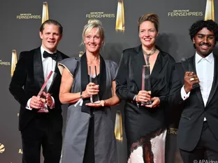 Serie "Hundertdreizehn" beim Deutschen Fernsehpreis prämiert