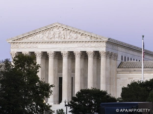 Supreme Court erlaubt vorerst Abschiebungen in Drittländer
