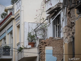 Opfer nach Gebäudeexplosion in Athen identifiziert