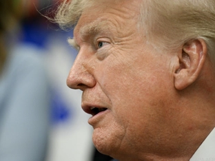 Trump: US-Kontrolle über Grönland-Sicherheit nach Dänen-Deal