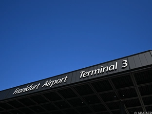 Anrainer von Frankfurter Flughafen an Malaria gestorben