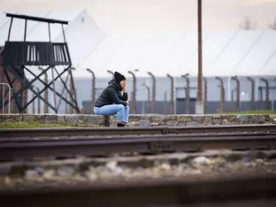 Promemoria_Auschwitz 2027: Junge Menschen können sich für die Reise der Erinnerung bewerben