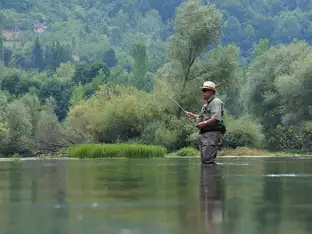 Schutz der Gewässer, klare Regeln für Angler