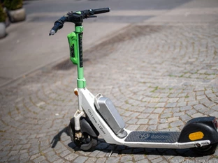 Zwölfjähriger nach Scooterunfall in Wien in Lebensgefahr