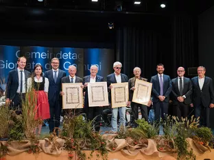 Südtiroler Gemeindenverband würdigt verdiente Persönlichkeiten