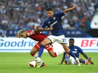Schalke trotzt Bayern 0:0 ab - Elversberg jubelt erneut