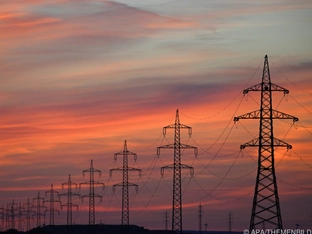 Teurer Strom belastet Südtirols Kleinbetriebe