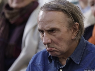 Endzeitstimmung. Neuer Gedichtband von Michel Houellebecq