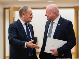 Stocker als erster Kanzler seit 19 Jahren zu Besuch in Polen