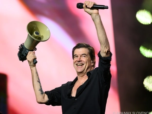 Die Toten Hosen rockten mit Vicky Leandros in Wien