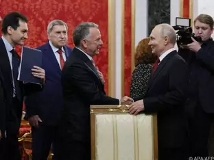 US-Gesandte nach Treffen mit Putin unterwegs nach Kiew