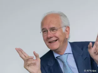 Harald Schmidt hat seinen Jaguar verschenkt