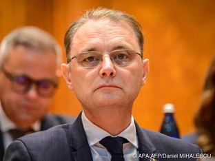Rumäniens Parlament bestätigt Minderheitsregierung