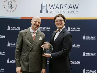 Feldthurner beim Warsaw Security Forum ausgezeichnet