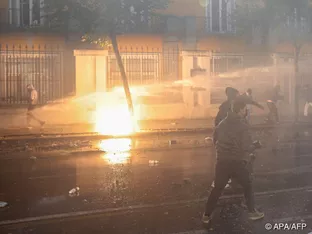 Studentenproteste in Albanien eskalieren