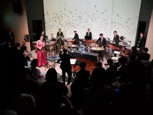 Oper, die Musik, Ingenieurwesen und Industrieproduktion verbindet