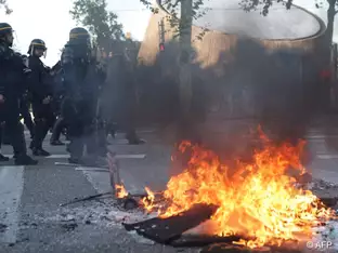 Macron will in Krisensitzung über Schülerproteste beraten