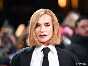 Huppert als "Blutgräfin": "Wie Granaten, die explodieren"