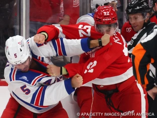 Fehlstart für Marco Kasper und Detroit in NHL-Saison