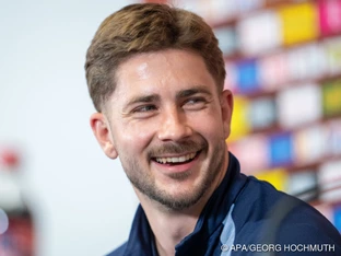 Schmid-Doppelpack bei 4:4 von Frosinone