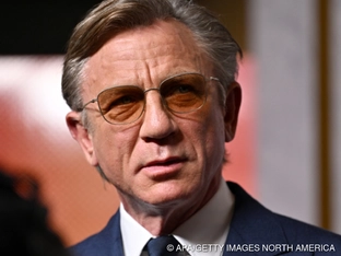 Daniel Craig übernimmt Pub in London