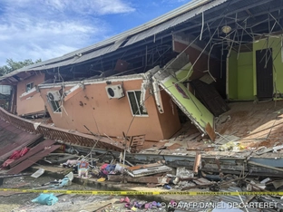 Aufräumarbeiten nach dem schweren Erdbeben in Panama