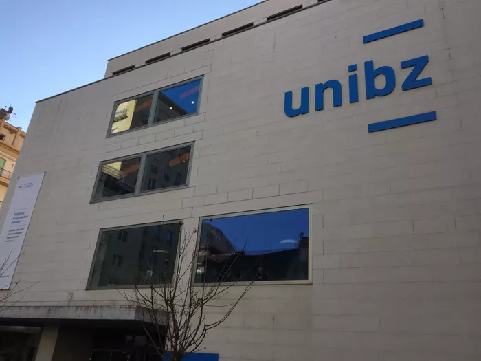 Biodiversität im Wandel: unibz präsentiert die Ausstellung Echoed Nature