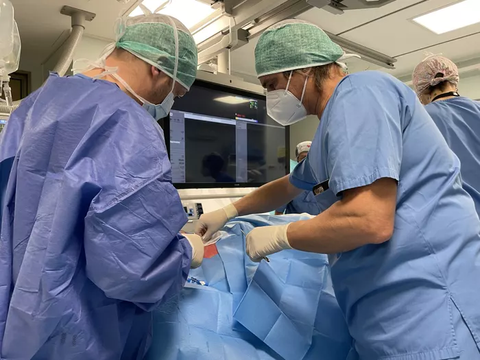 Land fördert Spezialisierung von Ärztinnen und Ärzten im Ausland