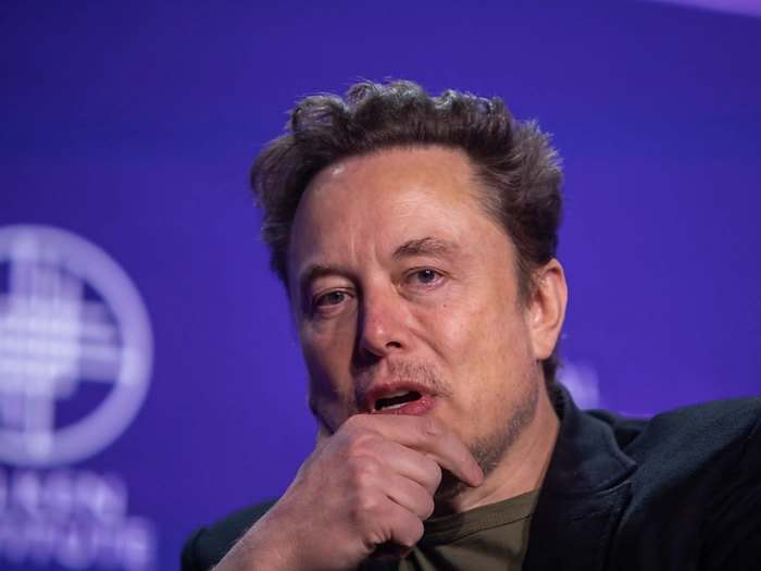 Elon Musk über niedrigen Geburtenrate in Italien besorgt