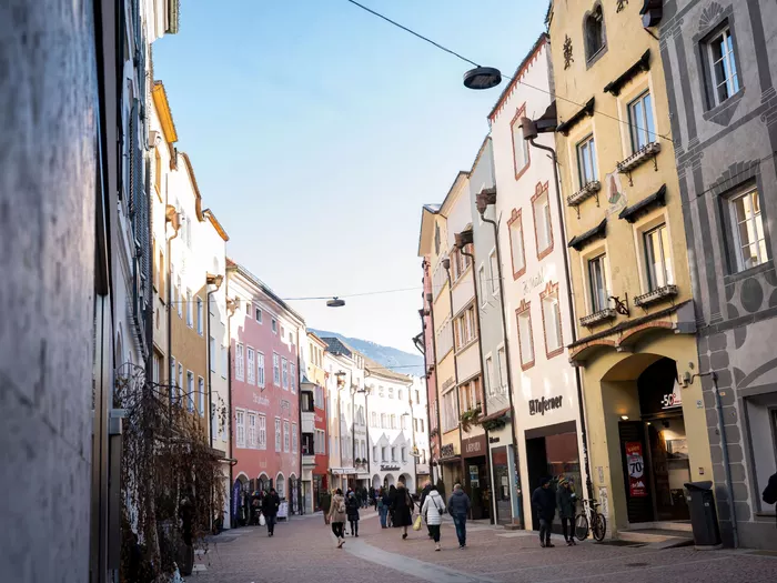 Forschungs- und Bildungsstandort Bruneck wird gestärkt