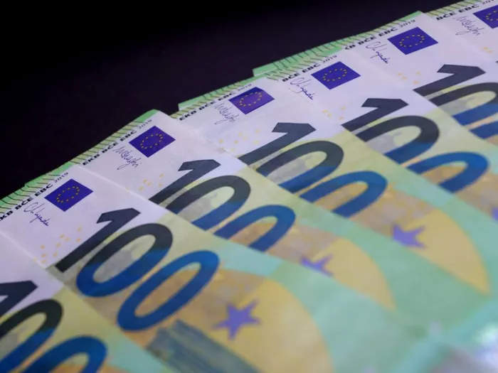 Regionalrat: Haushaltsdebatte geht in Nachtsitzung