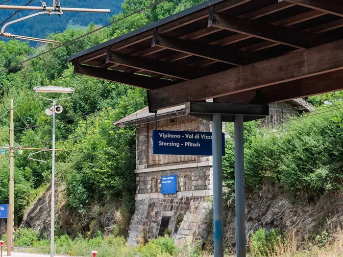 Bahnhof Sterzing-Pfitsch: Start der Arbeiten für barrierefreien Zugang