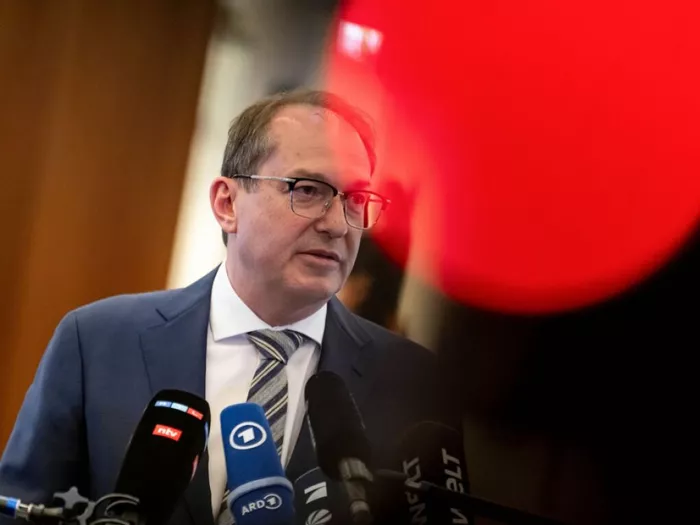 Fast 50 Prozent weniger Asyl-Erstanträge in Deutschland