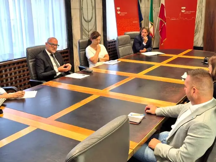 Bozen: Treffen mit Gewerkschaften zur wirtschaftlichen Entwicklung
