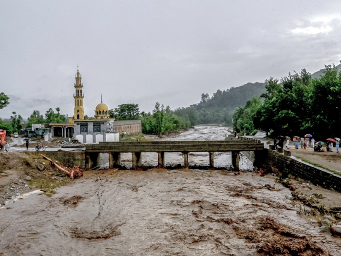Weiterer Regen behindert Suche nach Vermissten in Pakistan