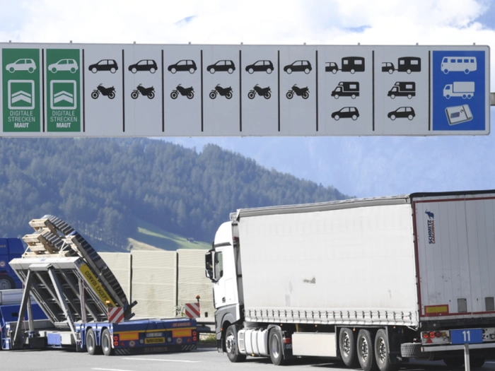 Gurgiser geißelt Transit-"Gipfel": "Schmäh-Sackhüpfen"