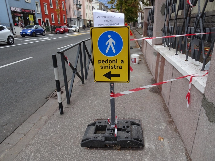 Lang sagt: "Zweisprachigkeitspflicht gilt auch für die Carabinieri"