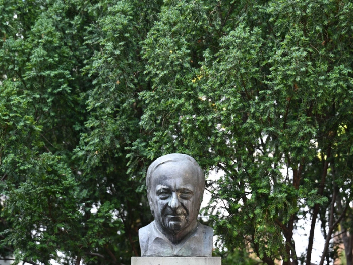 SOS-Kinderdorf: Gmeiner-Büste in Wien demontiert