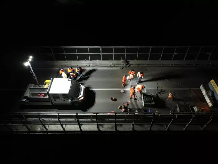 Riggertalschleife: Ab morgen starten in der Nacht Asphaltfräsarbeiten