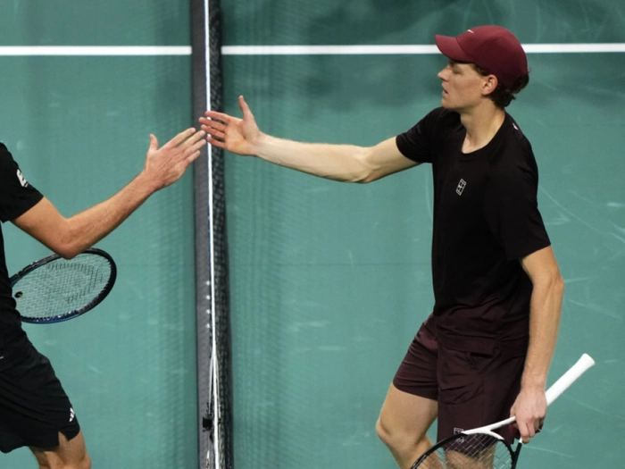 Sinner bei ATP Finals gegen Zverev, Alcaraz gegen Djokovic