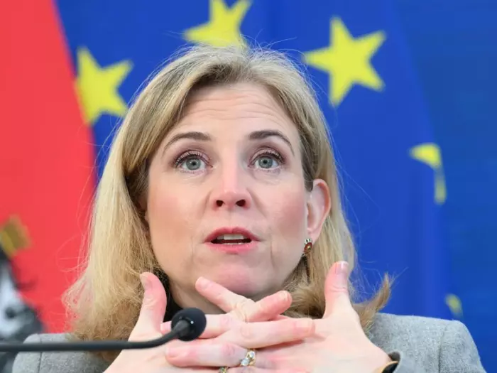 EU-Außenminister wollen Druck auf Russland weiter erhöhen