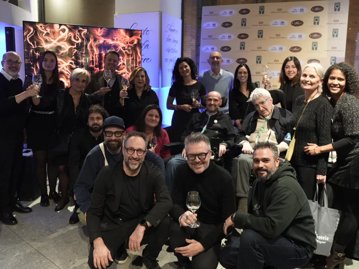 Gehirnaktivität wird zu Kunst in Mailand