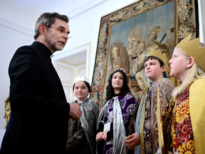 Sternsinger besuchten neuen Erzbischof